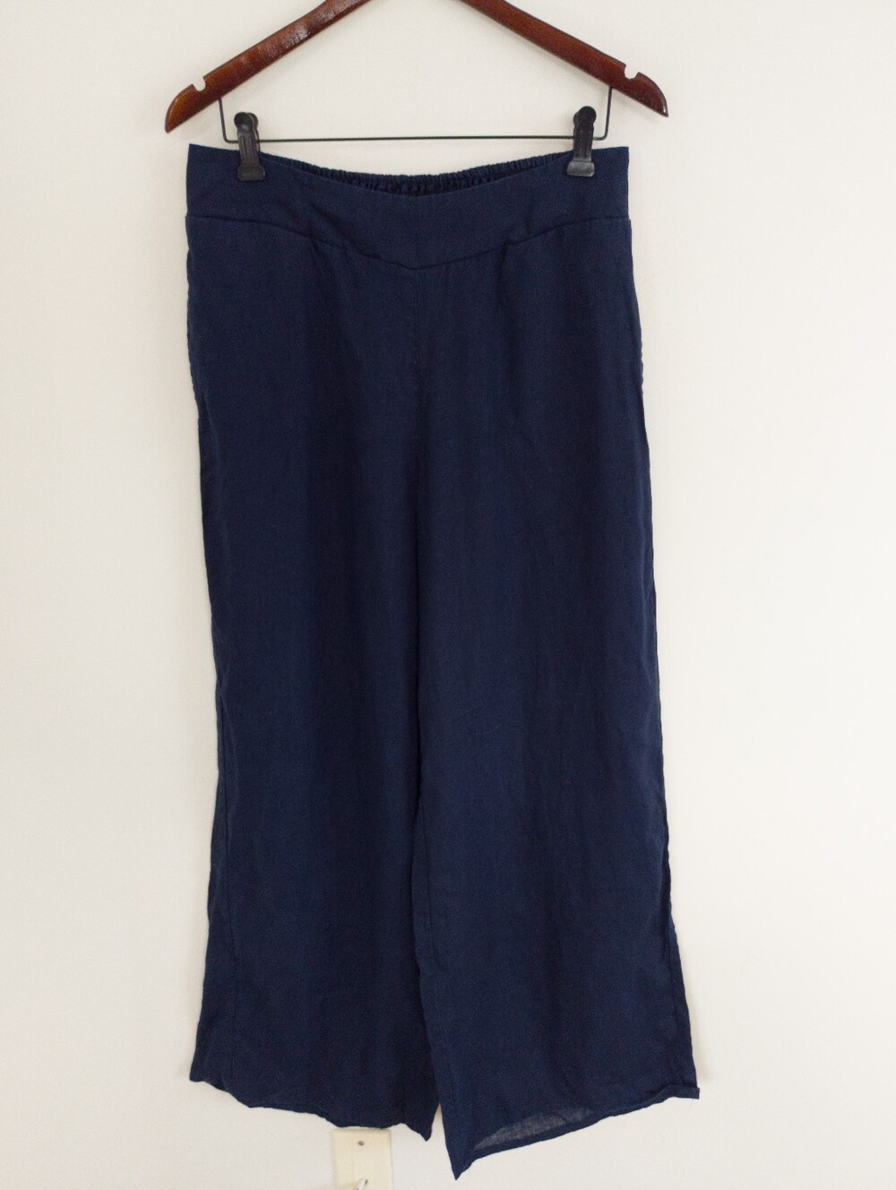 FOIL 100% Linen Wide Leg Pants Navy Smocked Waist Pocket Trousers Size 6